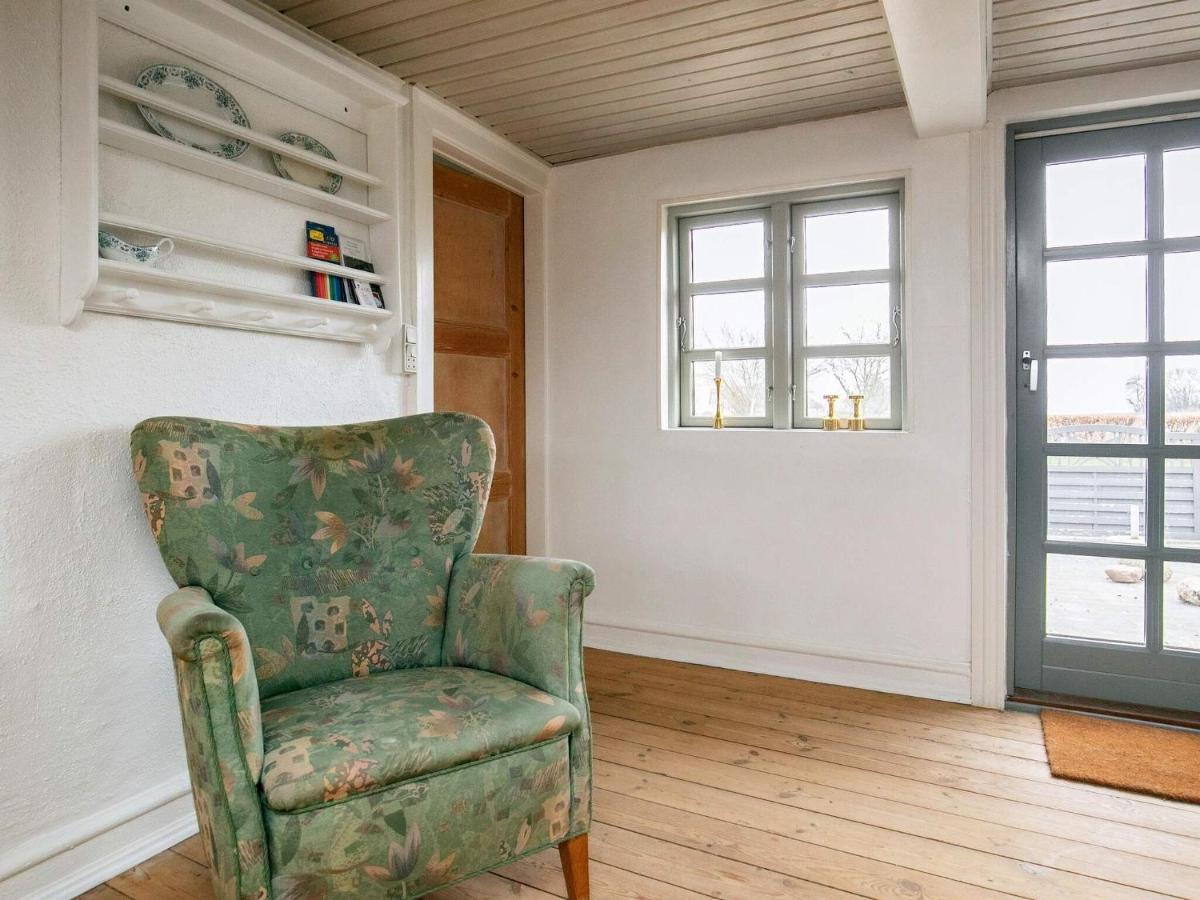 4 Person Holiday Home In Tranek R Транекер Экстерьер фото